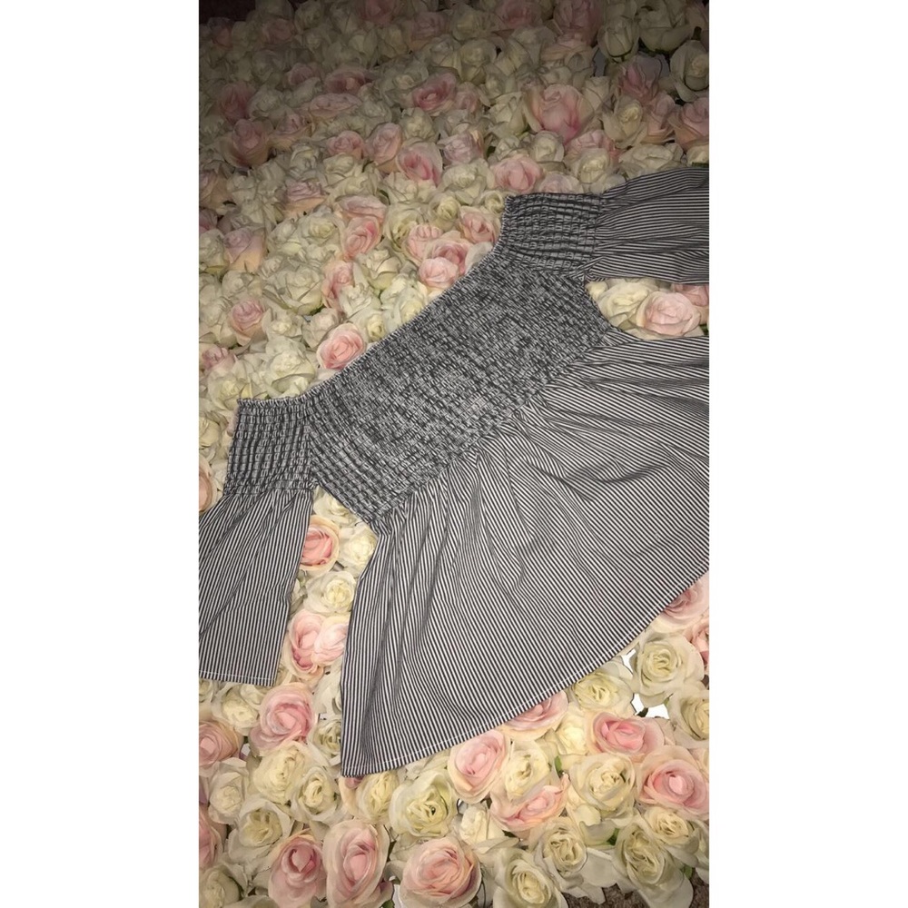 Hollister Top